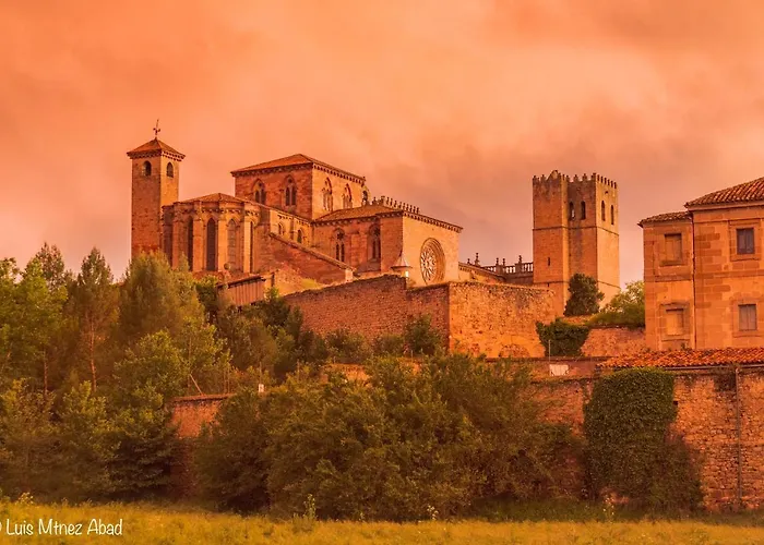 Casa Rural Siguenza Domus 200M2 De Vivienda Y Exterior